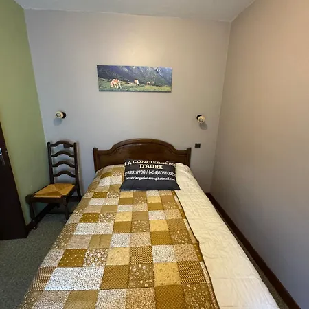 Maison Familiale Avec Cheminee - * أرو