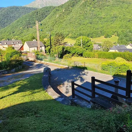 Vakantiehuis Maison Familiale Avec Cheminee - Arreau