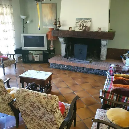 Maison Familiale Avec Cheminee - * Arreau